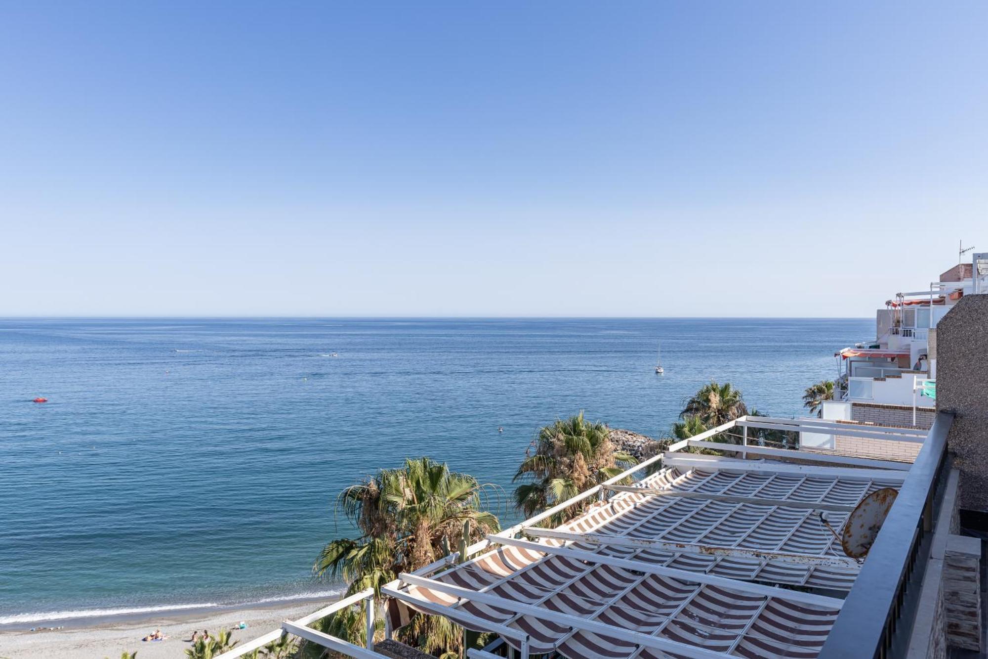 Atico Primera Linea De Playa Apartman Almuñécar Kültér fotó